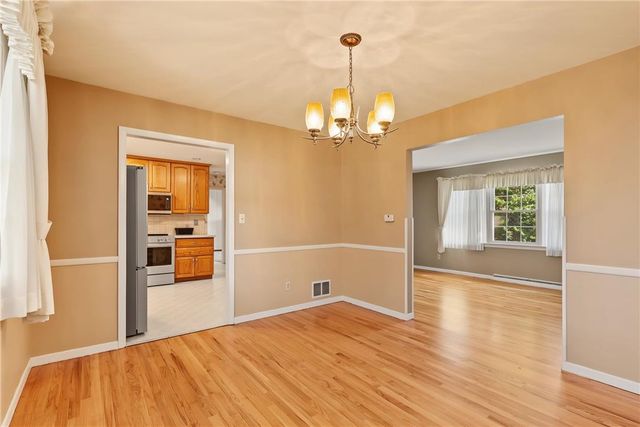 1304 Dalehurst Drive, Bethlehem City, PA 18018