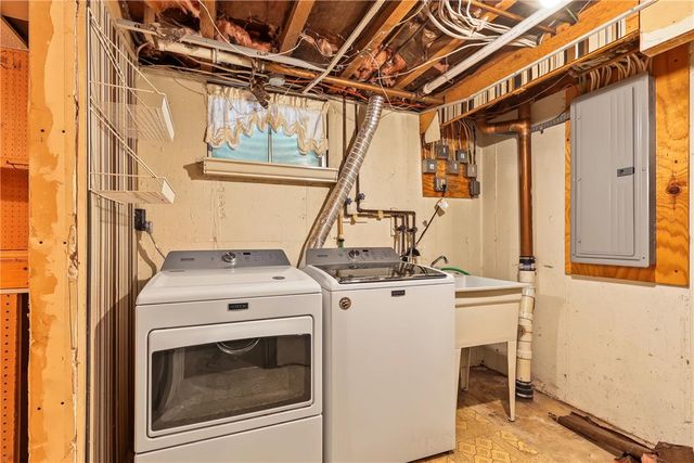 1304 Dalehurst Drive, Bethlehem City, PA 18018