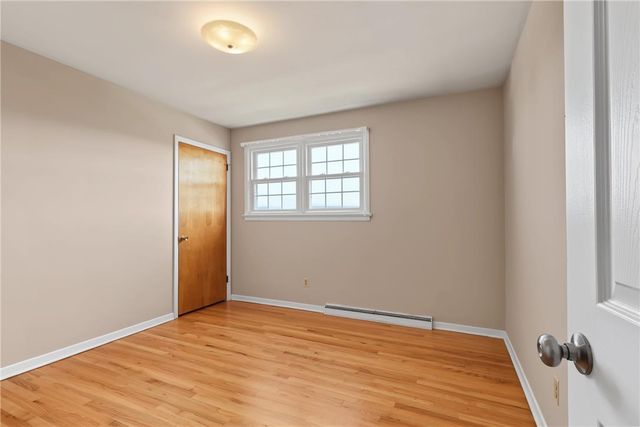 1304 Dalehurst Drive, Bethlehem City, PA 18018