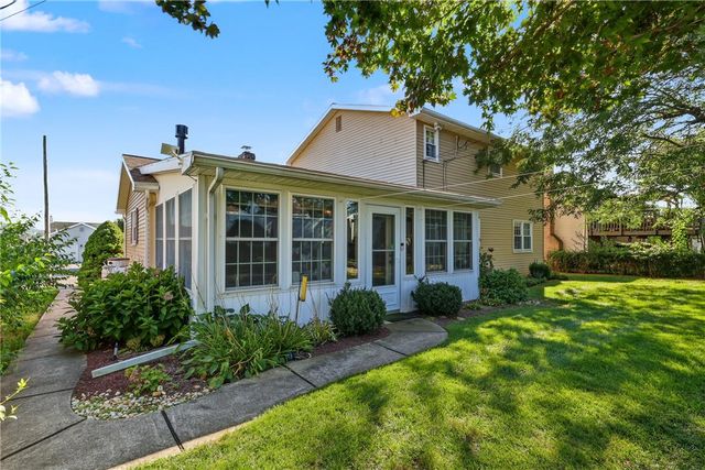 1304 Dalehurst Drive, Bethlehem City, PA 18018