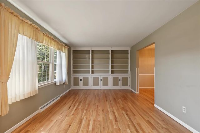 1304 Dalehurst Drive, Bethlehem City, PA 18018