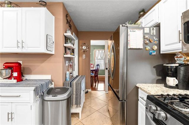 1380 Pebble Beach Lane, Hampton, GA 30228