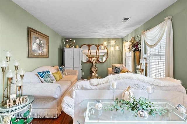 1380 Pebble Beach Lane, Hampton, GA 30228