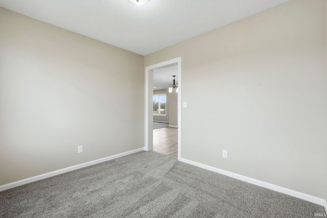 180 Longrifle Road, Warsaw, IN 46580