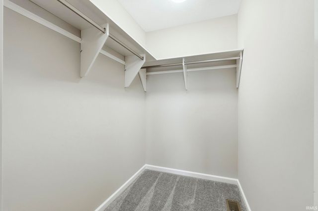 180 Longrifle Road, Warsaw, IN 46580