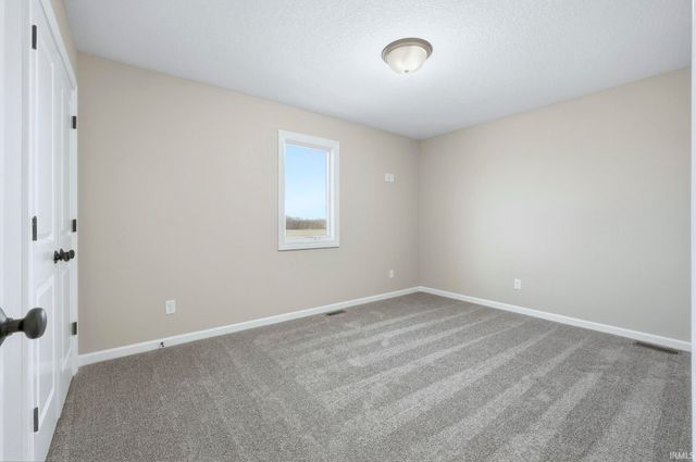 180 Longrifle Road, Warsaw, IN 46580