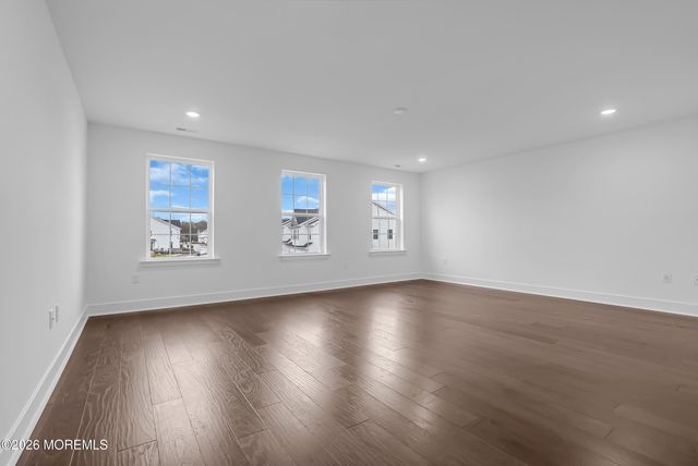 163 Woolley Court, Oakhurst, NJ 07755
