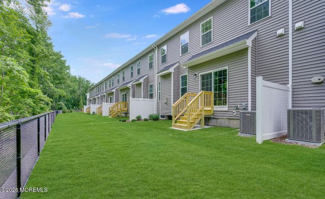 163 Woolley Court, Oakhurst, NJ 07755