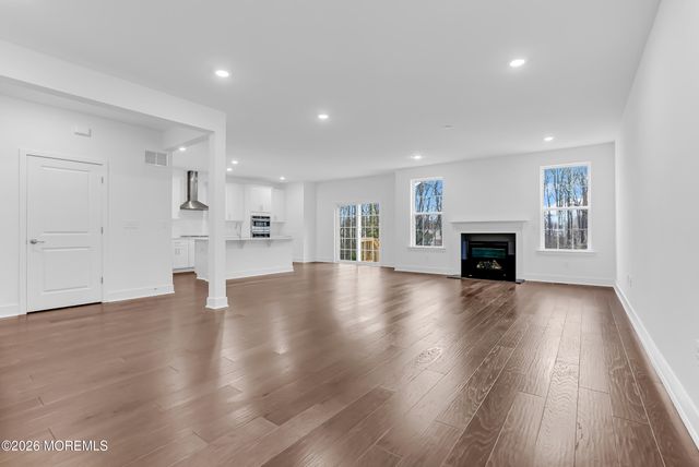 163 Woolley Court, Oakhurst, NJ 07755