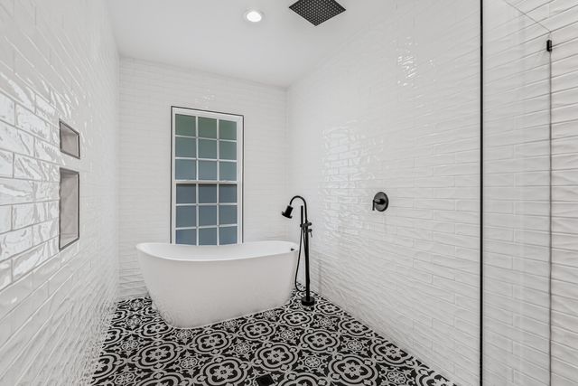 5681 Captain Kidd Road, Hollywood, SC 29449