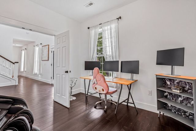 5681 Captain Kidd Road, Hollywood, SC 29449