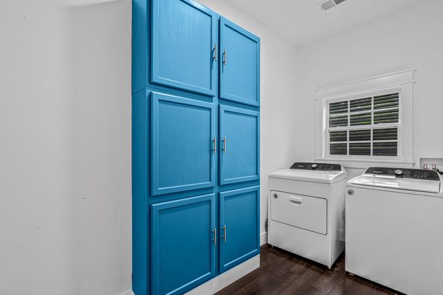 5681 Captain Kidd Road, Hollywood, SC 29449