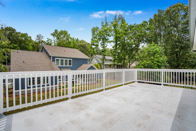 5681 Captain Kidd Road, Hollywood, SC 29449