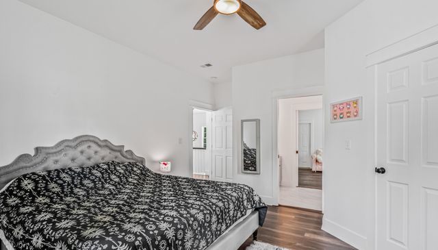 5681 Captain Kidd Road, Hollywood, SC 29449