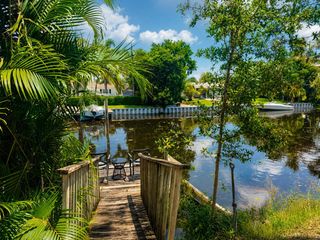 2452 Waterside Drive, Lake Worth, FL 33461