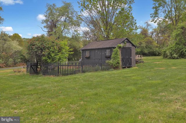 348 GAREY RD, Douglassville, PA 19518