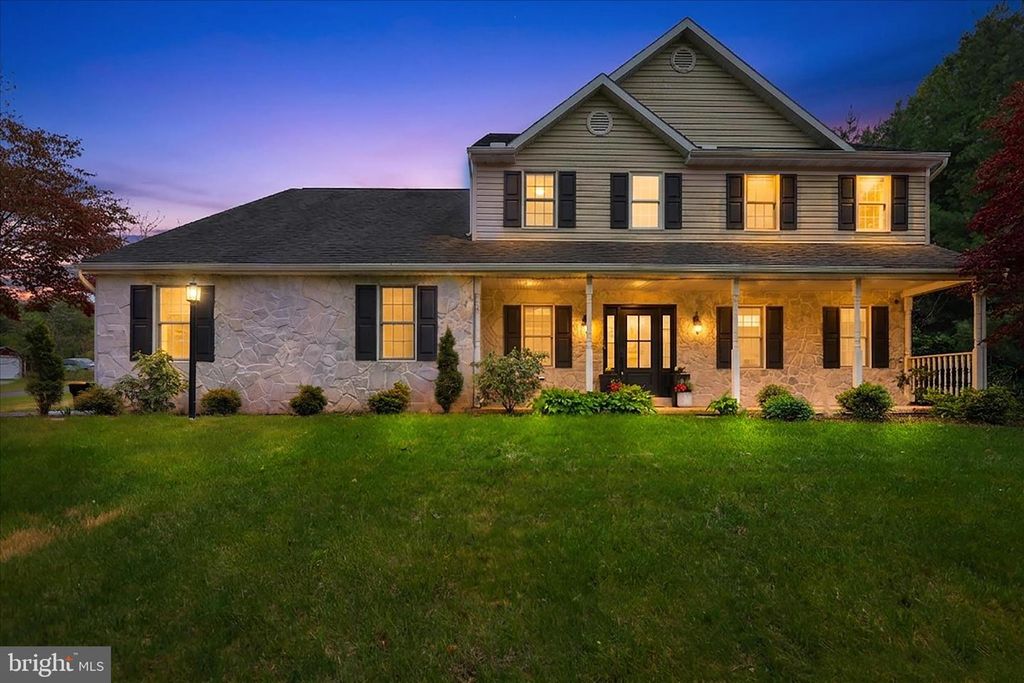 348 GAREY RD, Douglassville, PA 19518