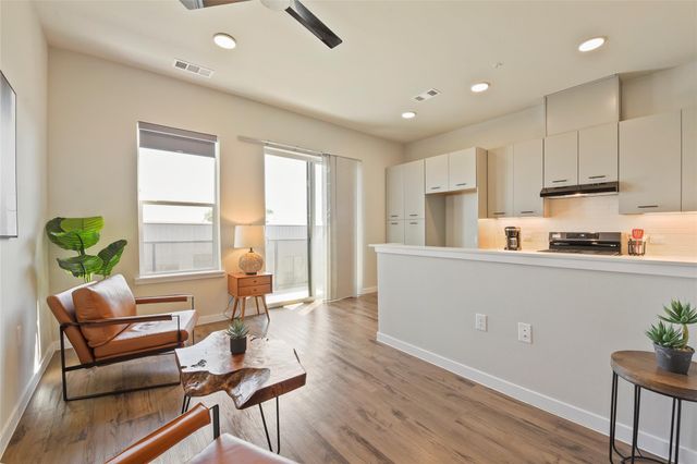 4510 Terry O LN 419, Austin, TX 78745