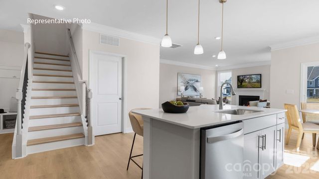 7165 Sylvan Retreat Drive, Denver, NC 28037