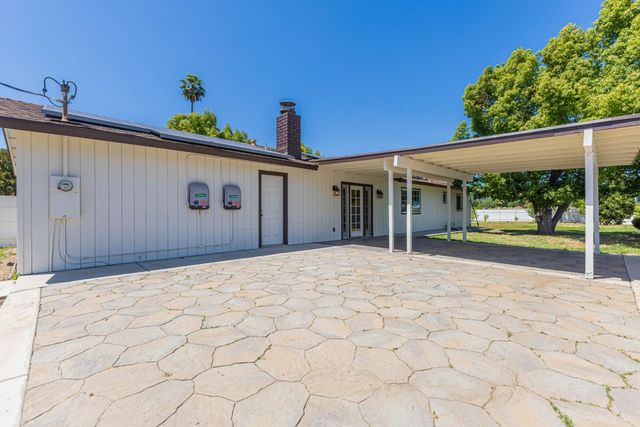 17925 Rodeo Drive, Madera, CA 93638