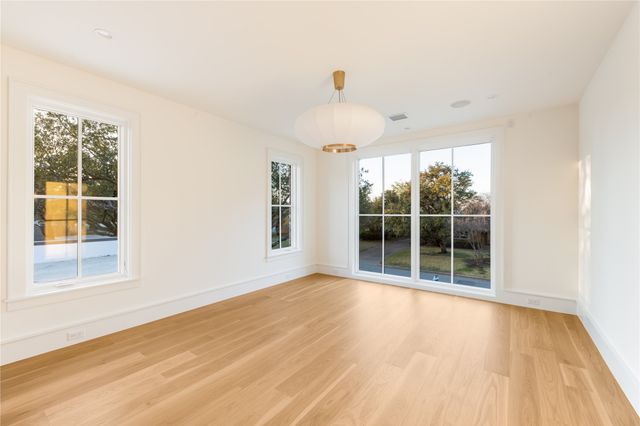 6016 Del Roy Drive, Dallas, TX 75230