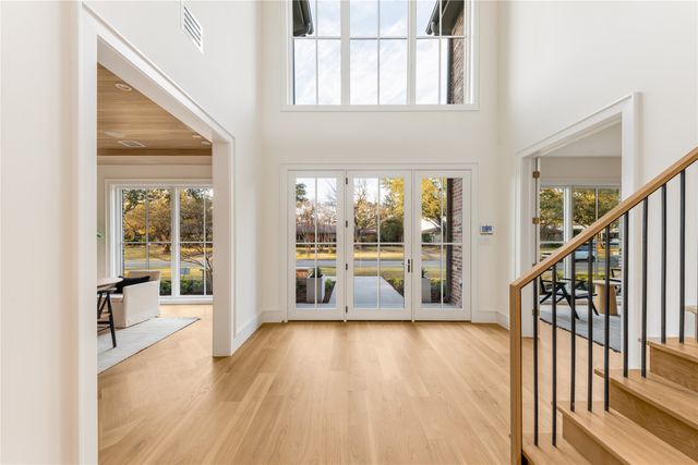 6016 Del Roy Drive, Dallas, TX 75230