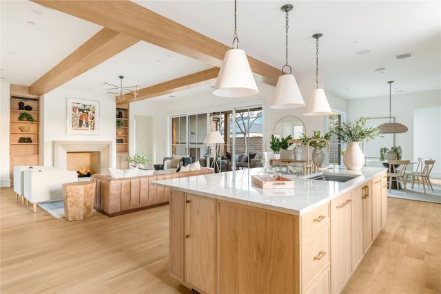 6016 Del Roy Drive, Dallas, TX 75230