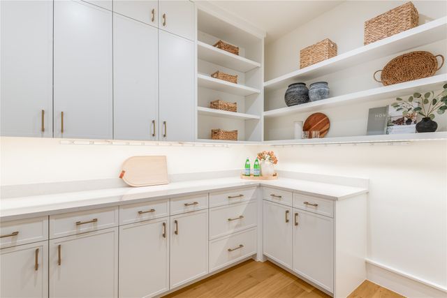 6016 Del Roy Drive, Dallas, TX 75230