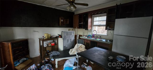 1236 Three Way Lane, Lenoir, NC 28645