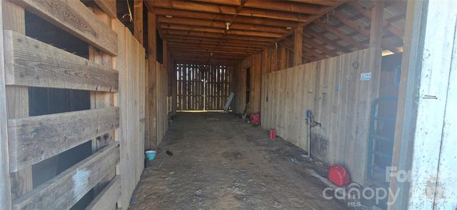 1236 Three Way Lane, Lenoir, NC 28645