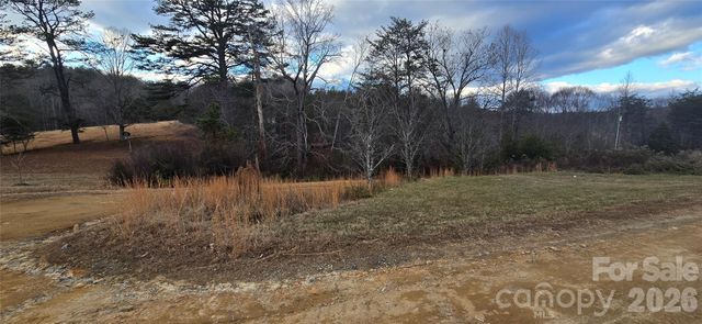 1236 Three Way Lane, Lenoir, NC 28645