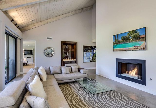 136 Desert West Drive, Rancho Mirage, CA 92270