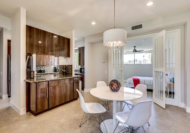 136 Desert West Drive, Rancho Mirage, CA 92270