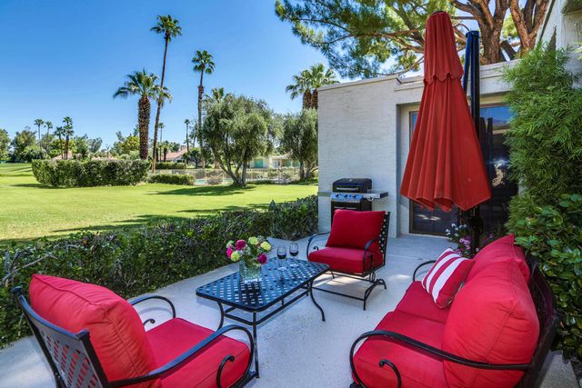 136 Desert West Drive, Rancho Mirage, CA 92270