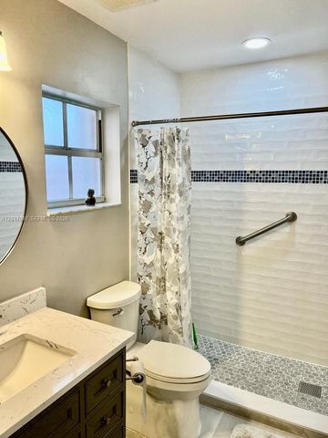 12442 NW 7th Ln 12442, Miami, FL 33182