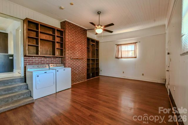 6918 Tuckaseegee Road, Charlotte, NC 28214