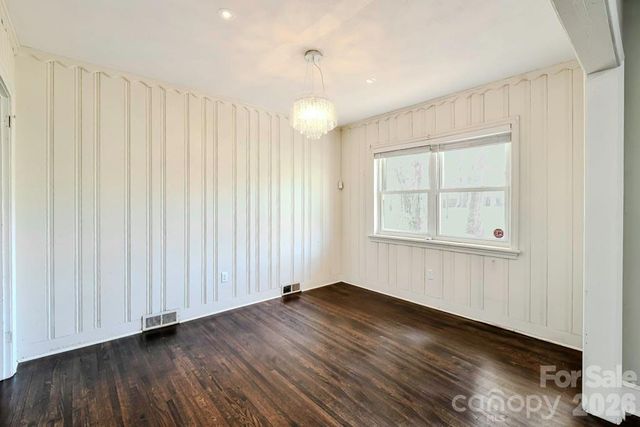 6918 Tuckaseegee Road, Charlotte, NC 28214