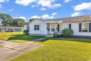 811 17th Ave Apt 4D, Conway, SC 29526