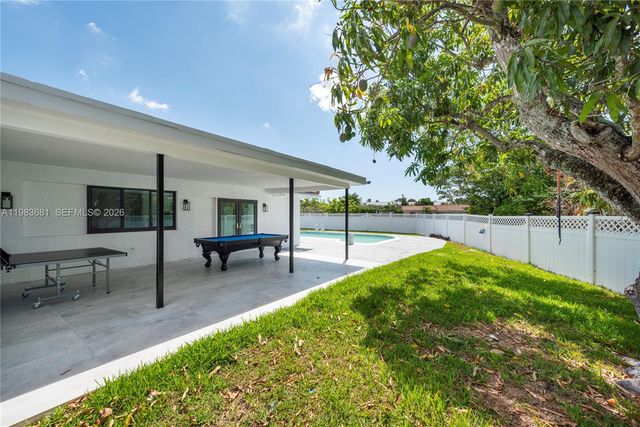 4700 Mckinley St, Hollywood, FL 33021