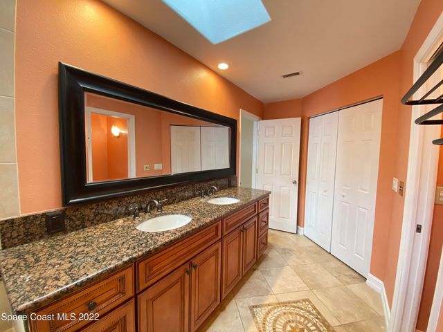288 Coral Way W, Indialantic, FL 32903