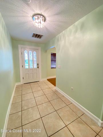 288 Coral Way W, Indialantic, FL 32903