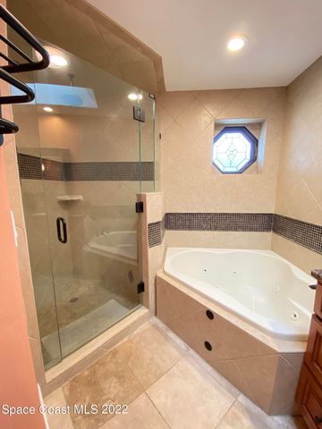 288 Coral Way W, Indialantic, FL 32903