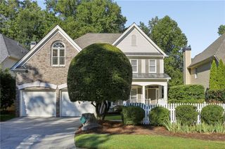 2264 Lenox Ridge Court NE, Brookhaven, GA 30319
