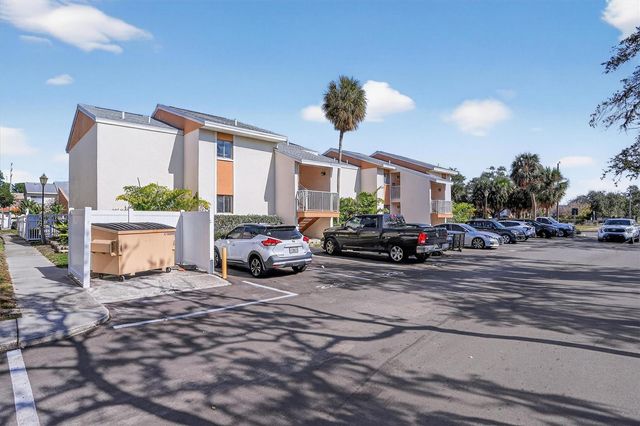 511 99TH AVENUE N 102, St Petersburg, FL 33702