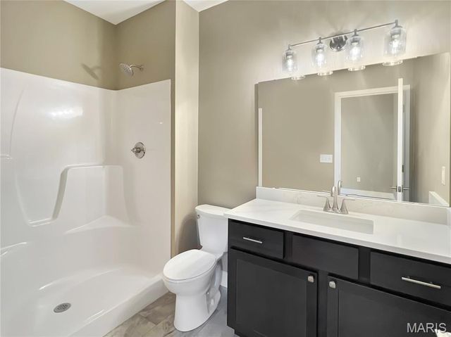 1816 Wellington Lane, Maryville, IL 62062