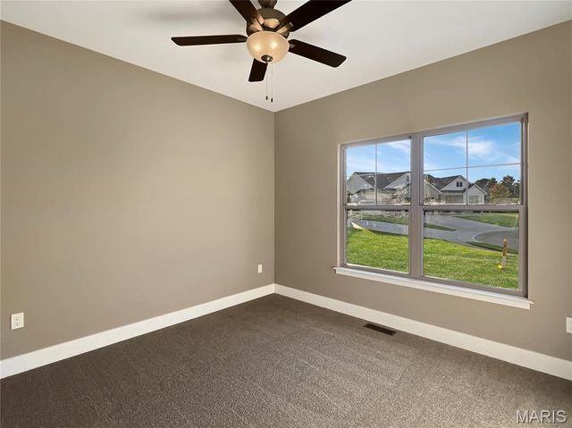 1816 Wellington Lane, Maryville, IL 62062