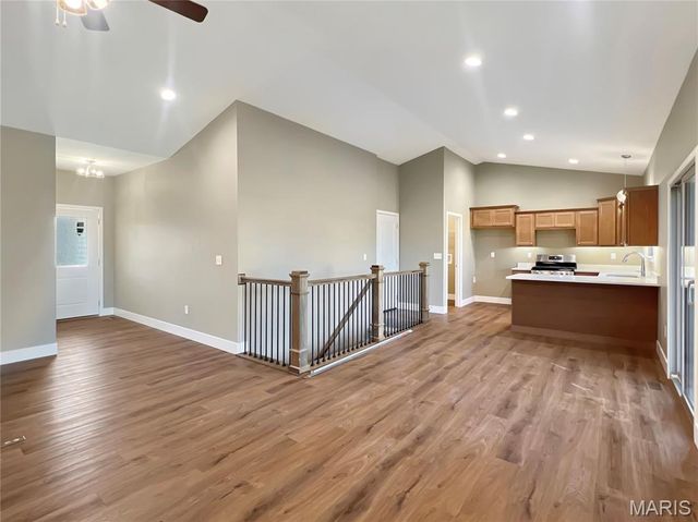 1816 Wellington Lane, Maryville, IL 62062