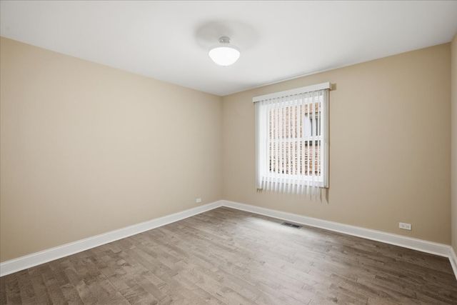 2553 W Summerdale Avenue 1E, Chicago, IL 60625