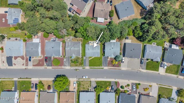 16 Sheepshead Drive, Toms River, NJ 08757