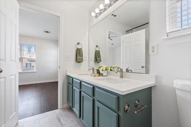 1382 Rural Hill Rd Unit 301, Antioch, TN 37013